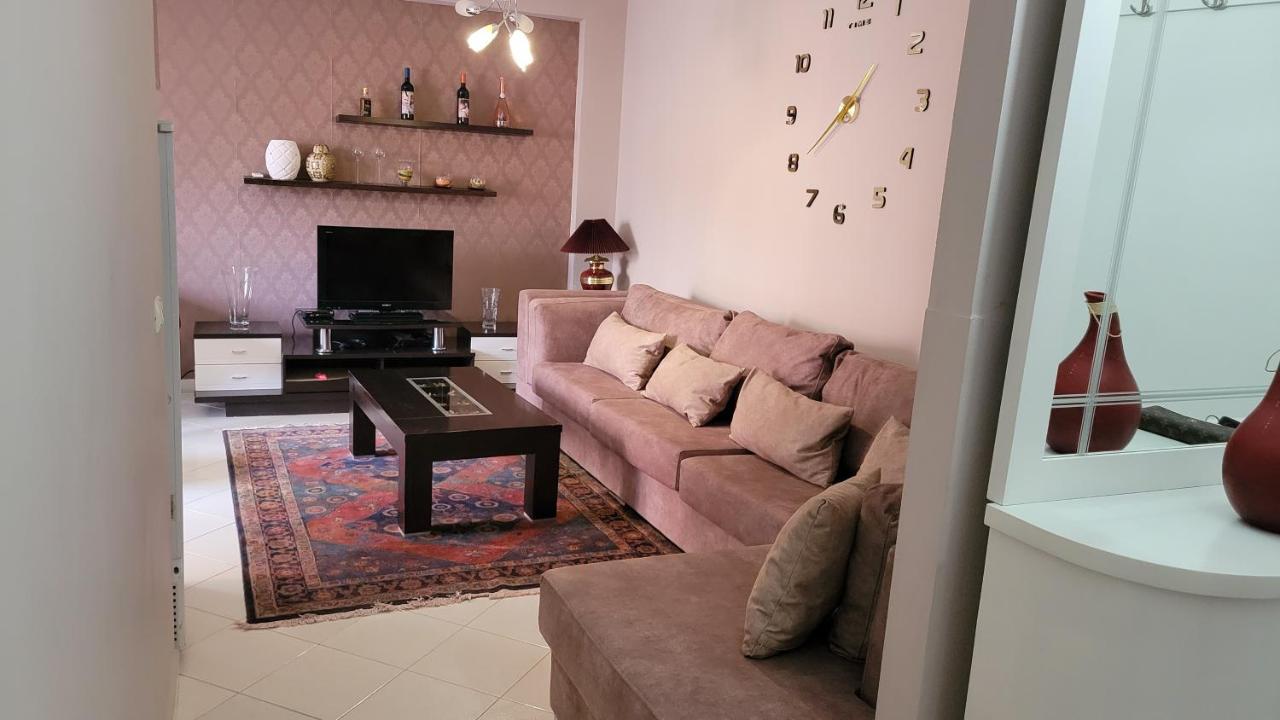 Charming Apartment Lushnjë المظهر الخارجي الصورة