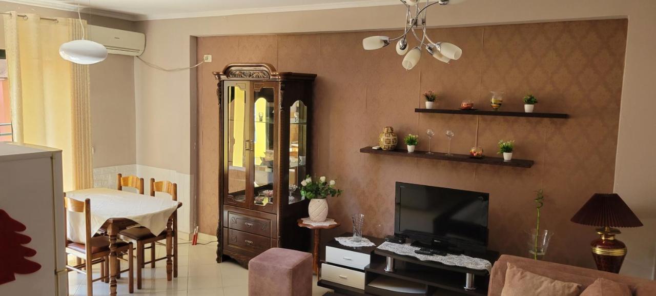 Charming Apartment Lushnjë المظهر الخارجي الصورة